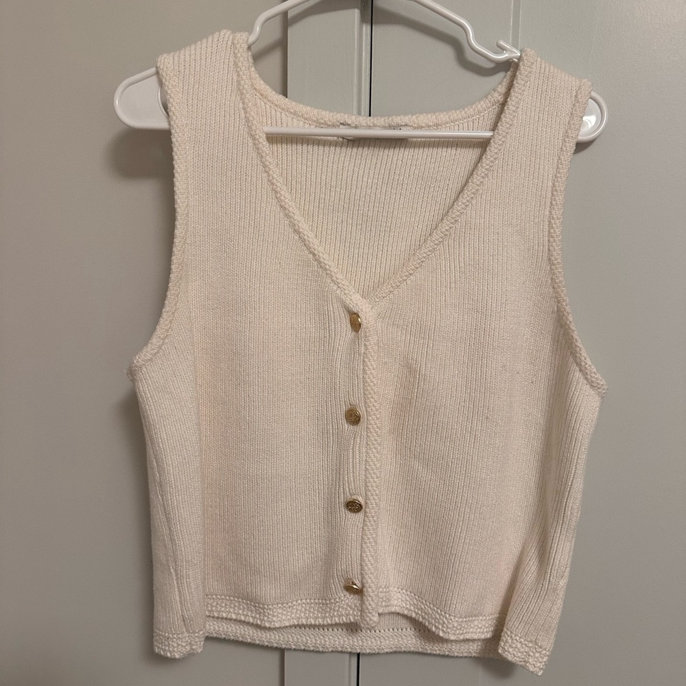 Abercrombie & Fitch Ivory Knit Vest